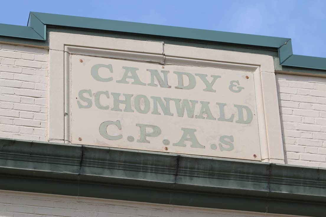 C_S Building Outside
